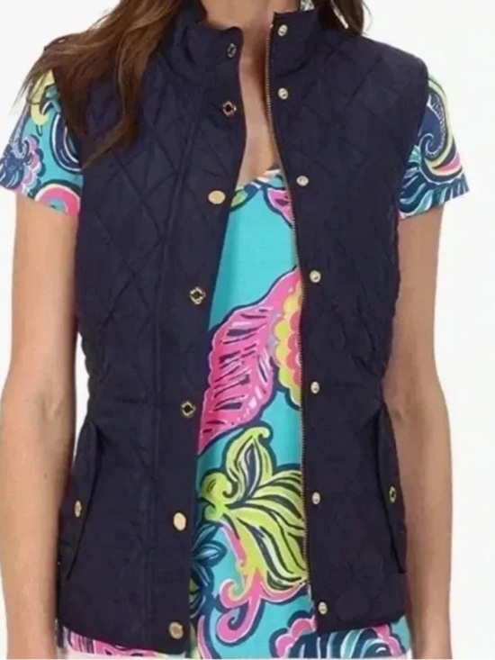 Lilly Pulitzer Jackets & Blazers - Lilly Pulitzer Getaway Quilted Vest in Navy Size Small NEW WithOUT Tags